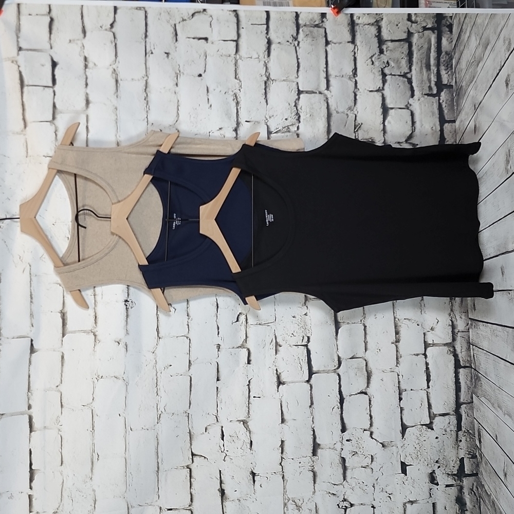 SET of 3 Ribbed Tank Tops